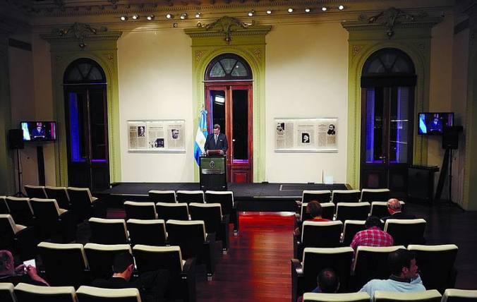 Discursos aburridos 4